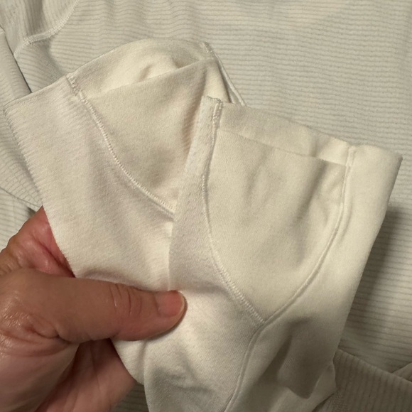 Lululemon Swiftly Tech White Long Sleeve Waist Length Shirt Top (size 12) - Picture 5 of 10
